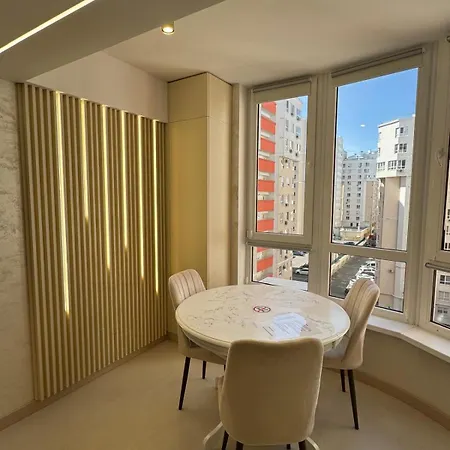 Luxury Design Apartment *